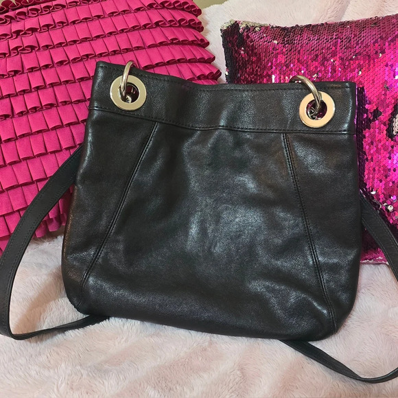 Coach Ashley Leather Hippie Pleated Shoulder Bag Crossbody Purse - Picture 7 of 9